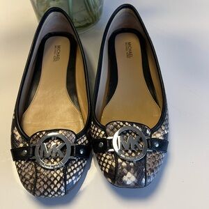 Michael Kors flats